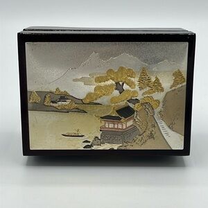 ORIGINAL CHOKIN ART COLLECTION SMALL JEWELRY BOX WITH RED INTERIOR